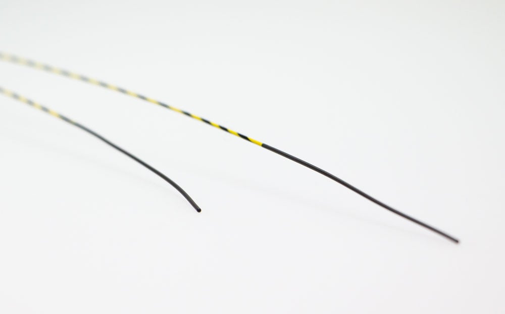 a close up of a wire