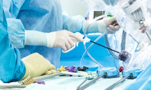 medical surgeons operating in a operating room